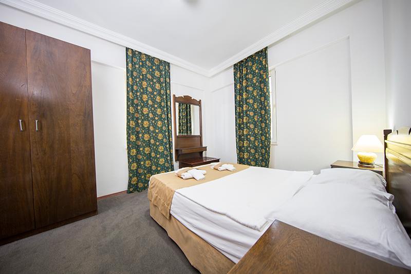 Family Belvedere Hotel 博德鲁姆 外观 照片
